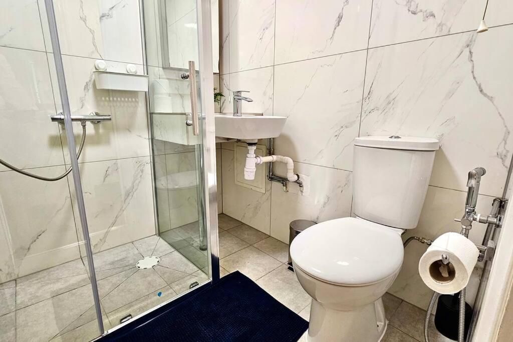 185 Lanark Properties Лондон Екстер'єр фото