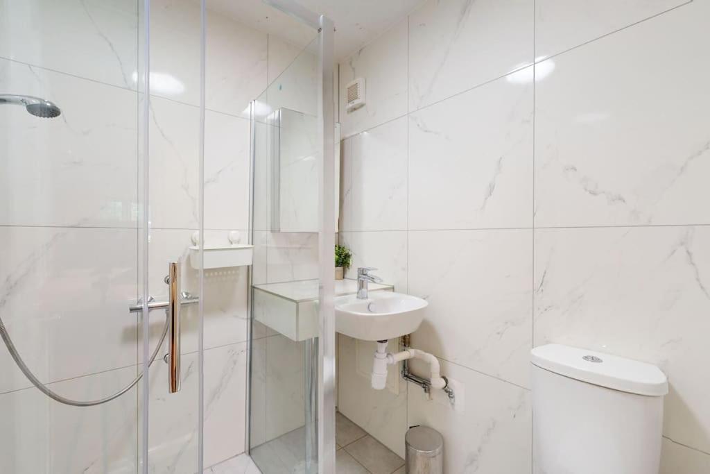 185 Lanark Properties Лондон Екстер'єр фото