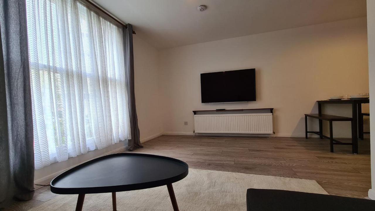 185 Lanark Properties Лондон Екстер'єр фото